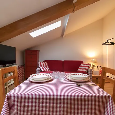 Apartamento Mansarda Dei Cuori A