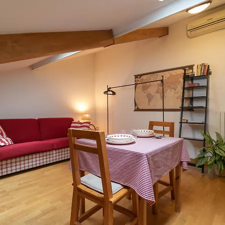 Mansarda Dei Cuori A Appartamento Lecco