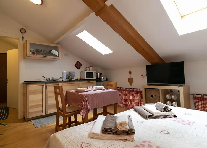 Apartamento Mansarda Dei Cuori A *