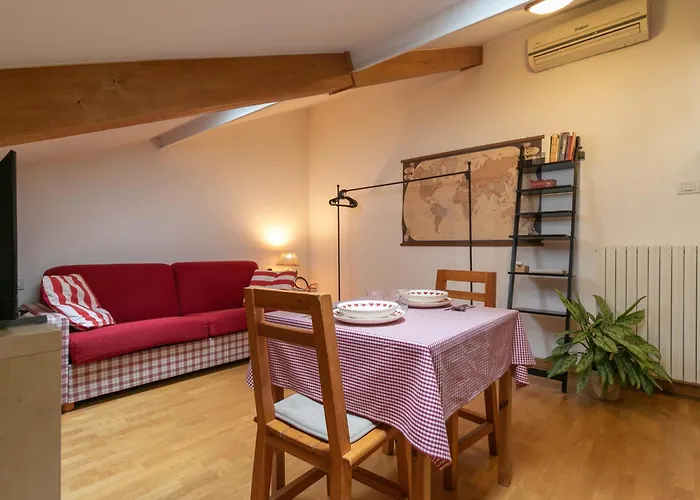 Mansarda Dei Cuori A Apartamento Lecco